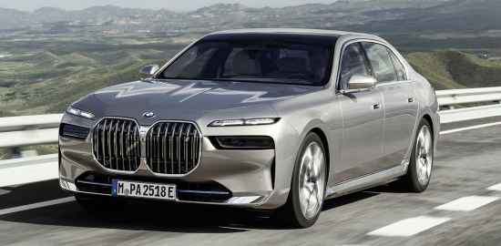 Nuova BMW Serie 7, 45 anni da ammiraglia avvolti nel design, tecnologia e sportività annegati nel lusso